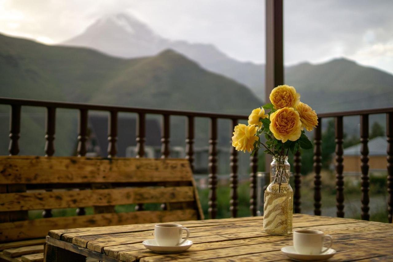Hotel Diamond Kazbegi Exterior photo