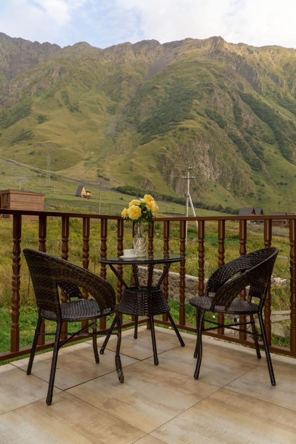 Hotel Diamond Kazbegi Exterior photo